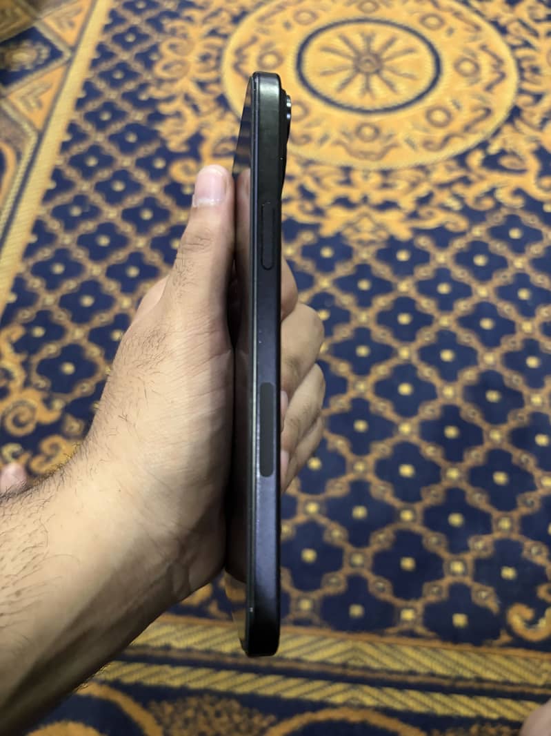 Apple iPhone 15 plus 5