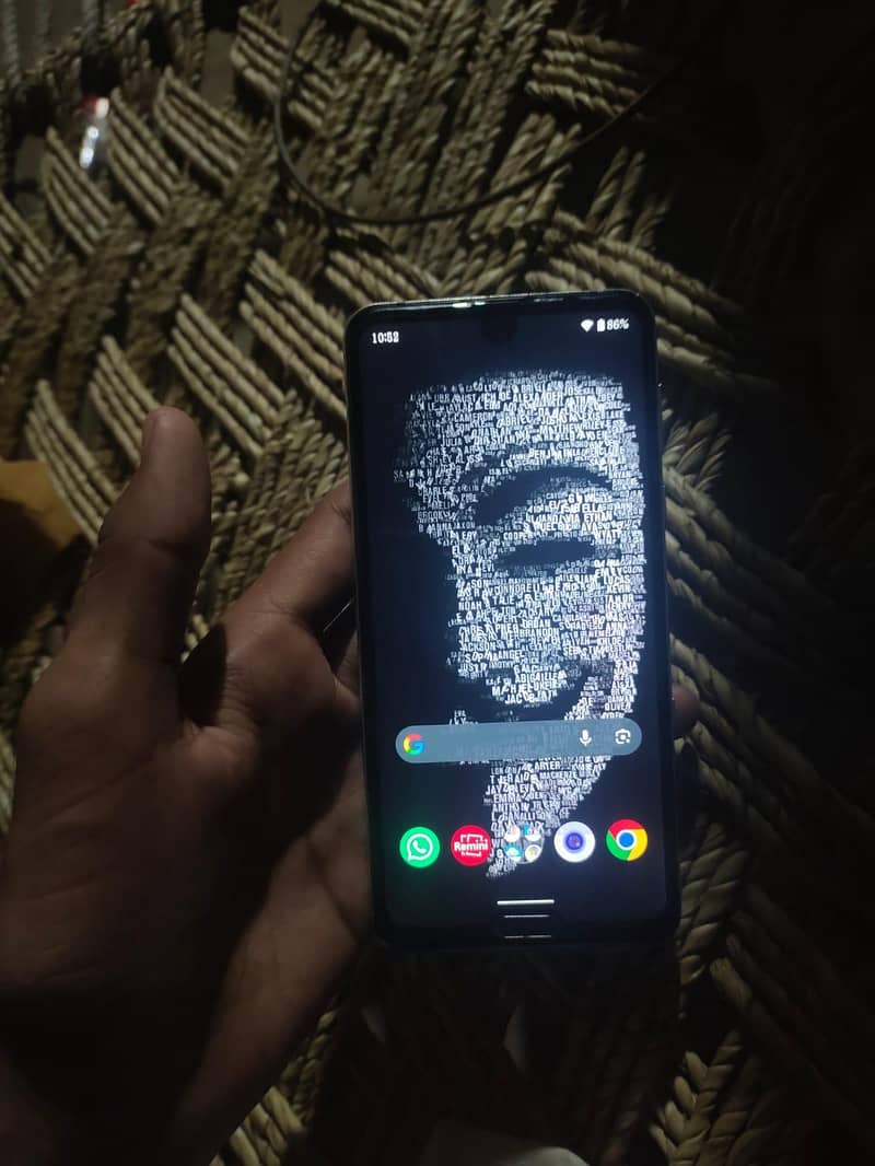 Sharp Aquos R3 1