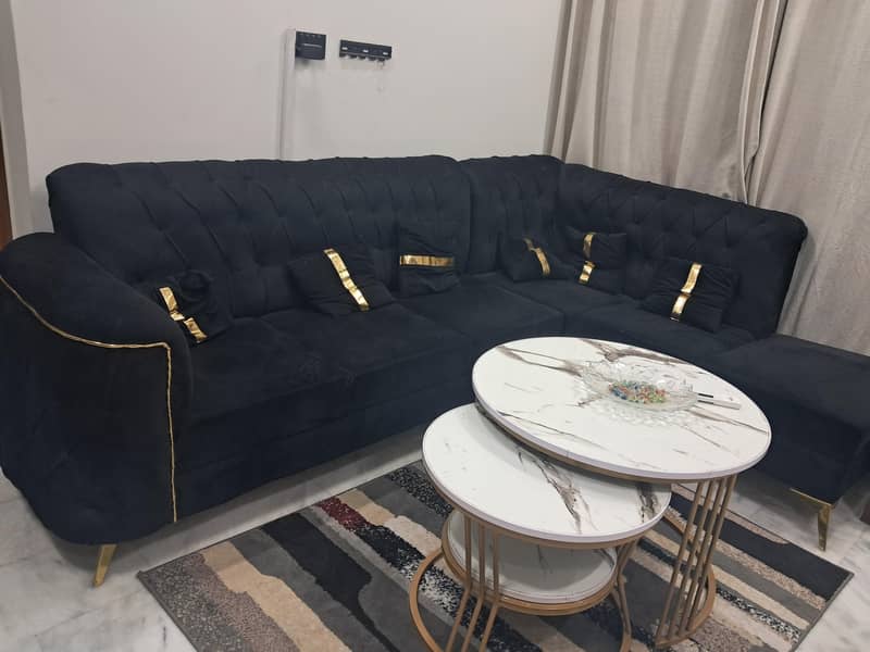 L shape sofa 0