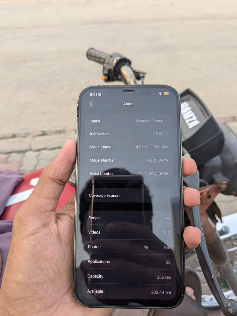 Apple iPhone 12 Pro Max 4