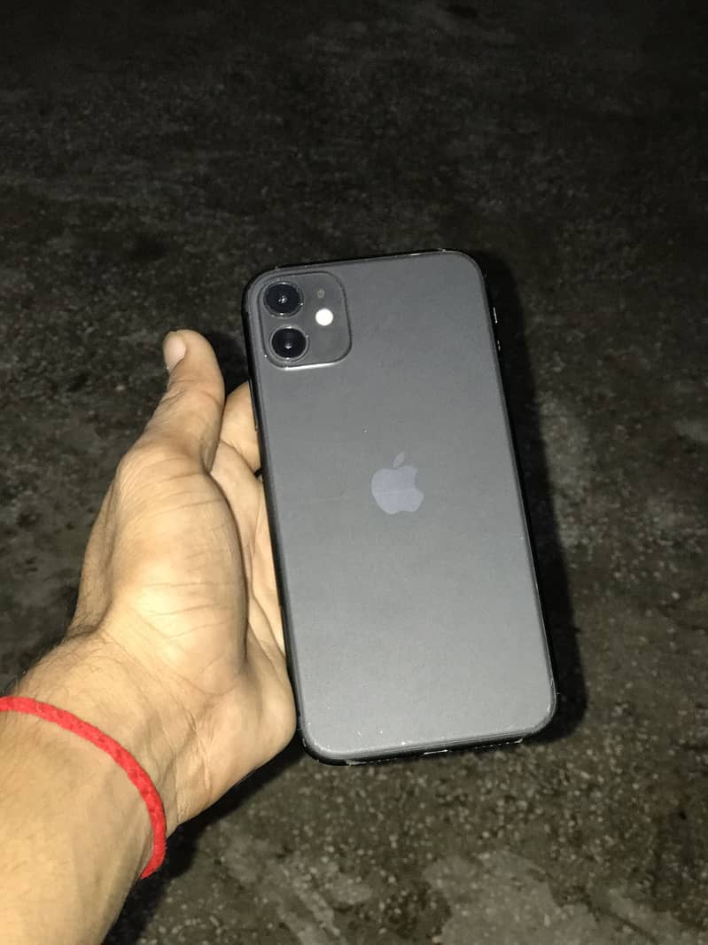 Apple iPhone 11 0