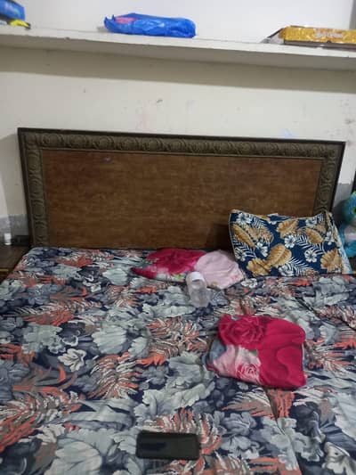 Doubel bed with matress condition 10/8 contact 03249460063