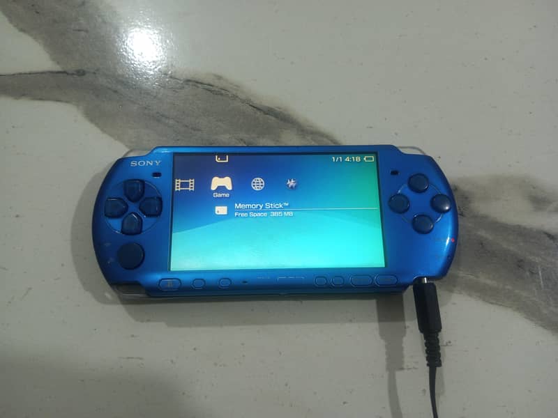 Sony PSP 3003 Slim 9