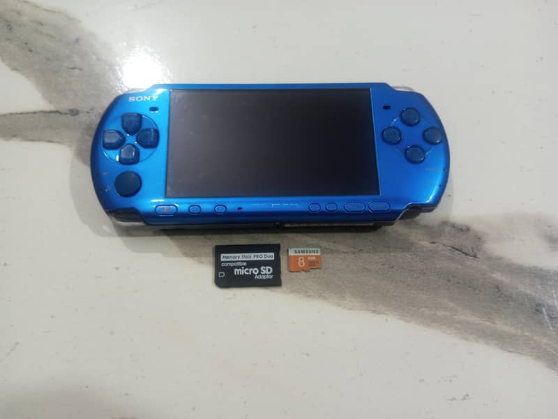 Sony PSP 3003 Slim 11