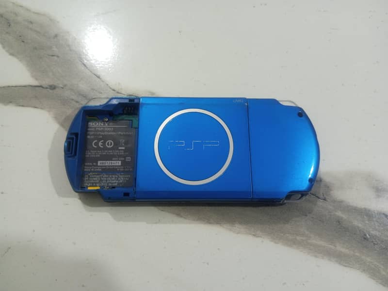 Sony PSP 3003 Slim 12