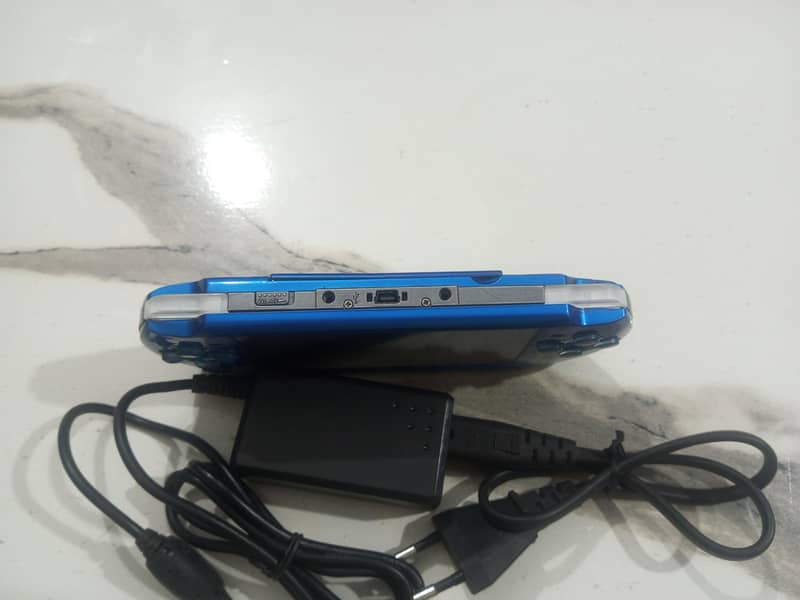 Sony PSP 3003 Slim 14