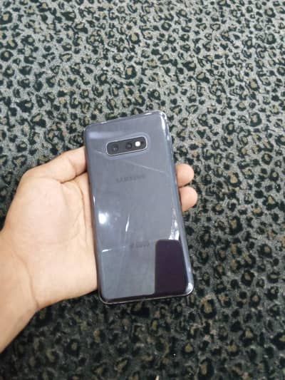 Samsung Mobile S10e