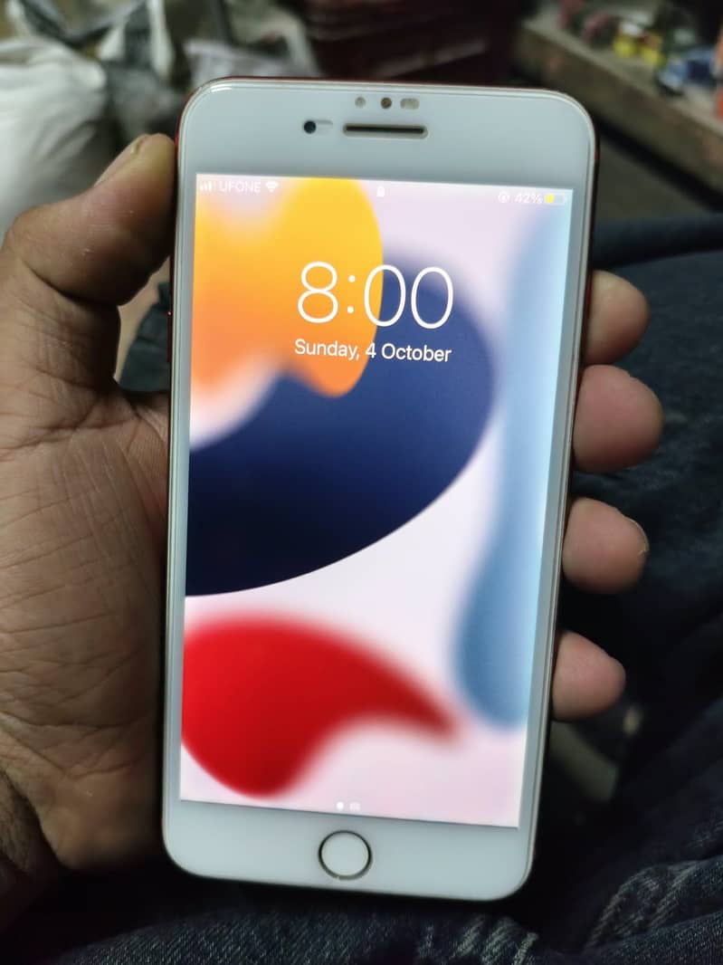 Apple iPhone 8 Plus 0