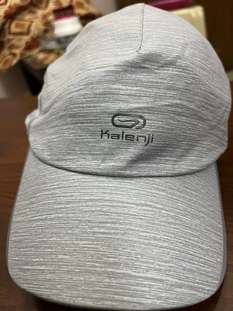 Branded caps All authentic 13