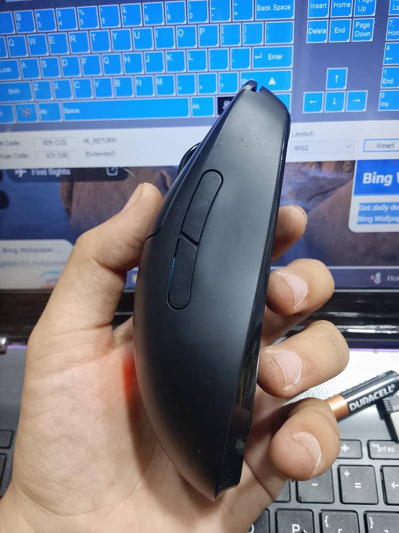 G pro wireless mouse 2