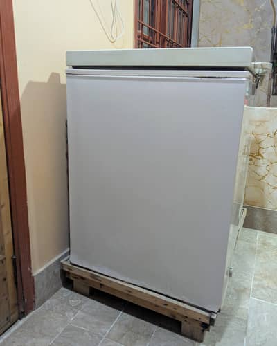refrigerator for sale