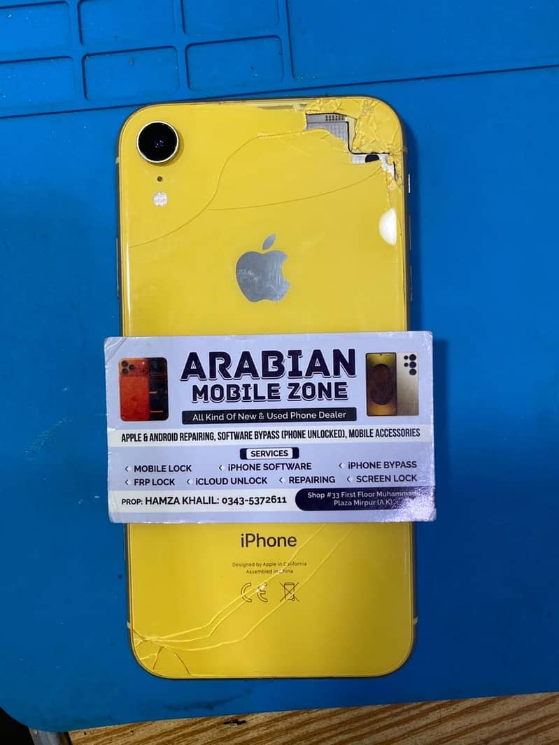 Apple iPhone XR 0