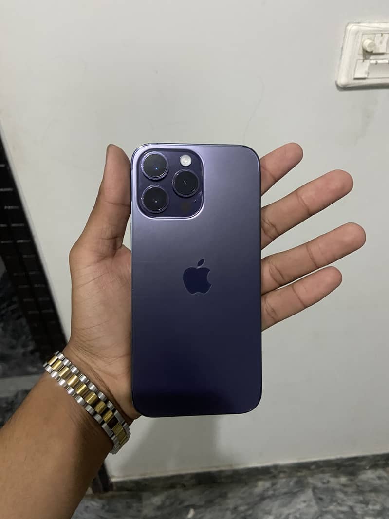 Apple iPhone 14 Pro Max JV 1