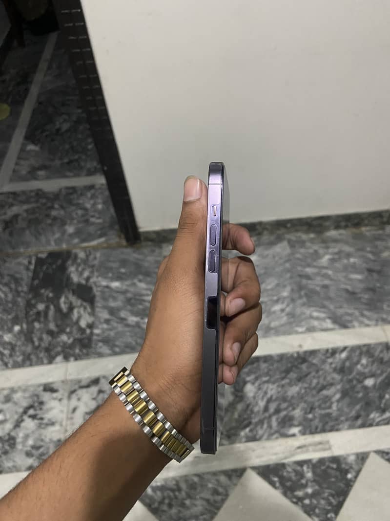 Apple iPhone 14 Pro Max JV 3
