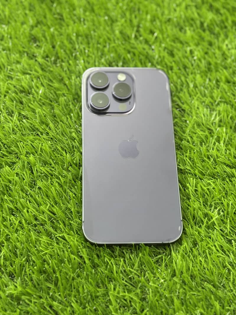 Apple iPhone 14 Pro 8