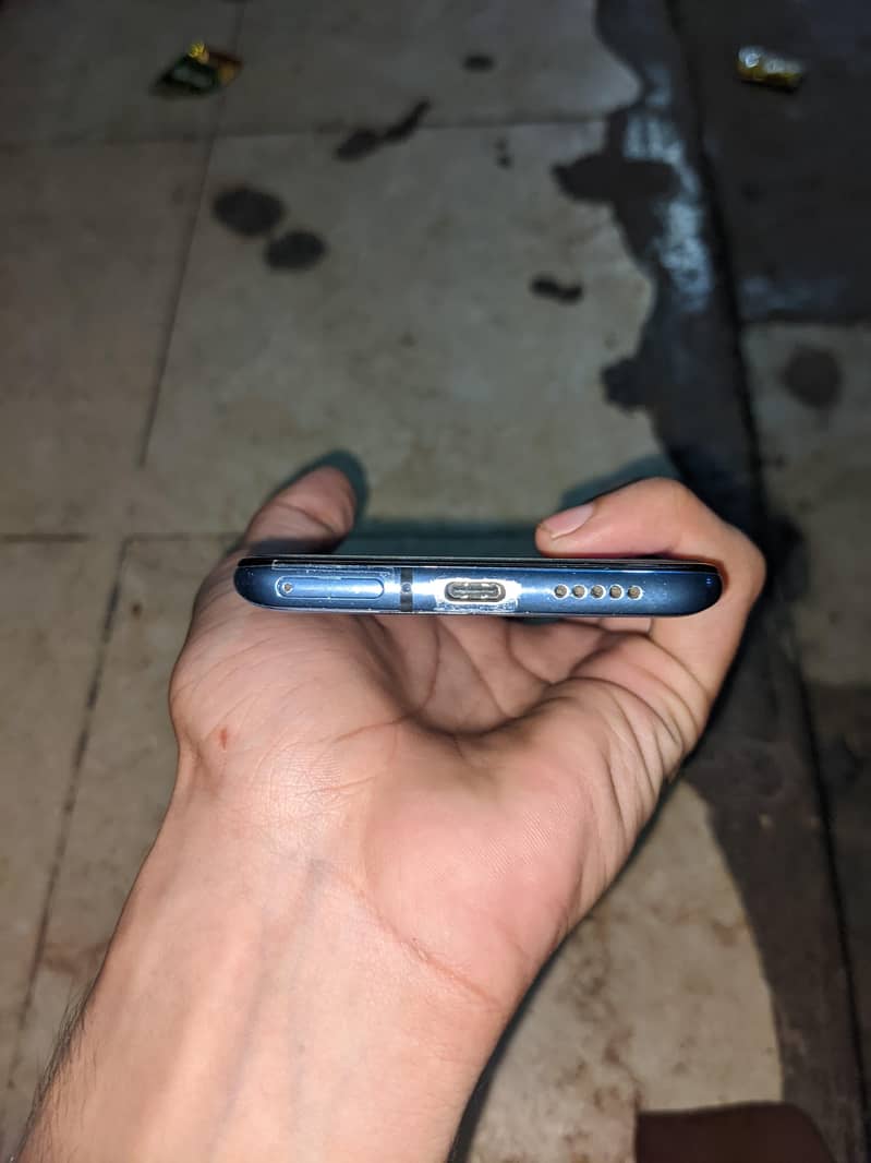 One Plus 7T 3