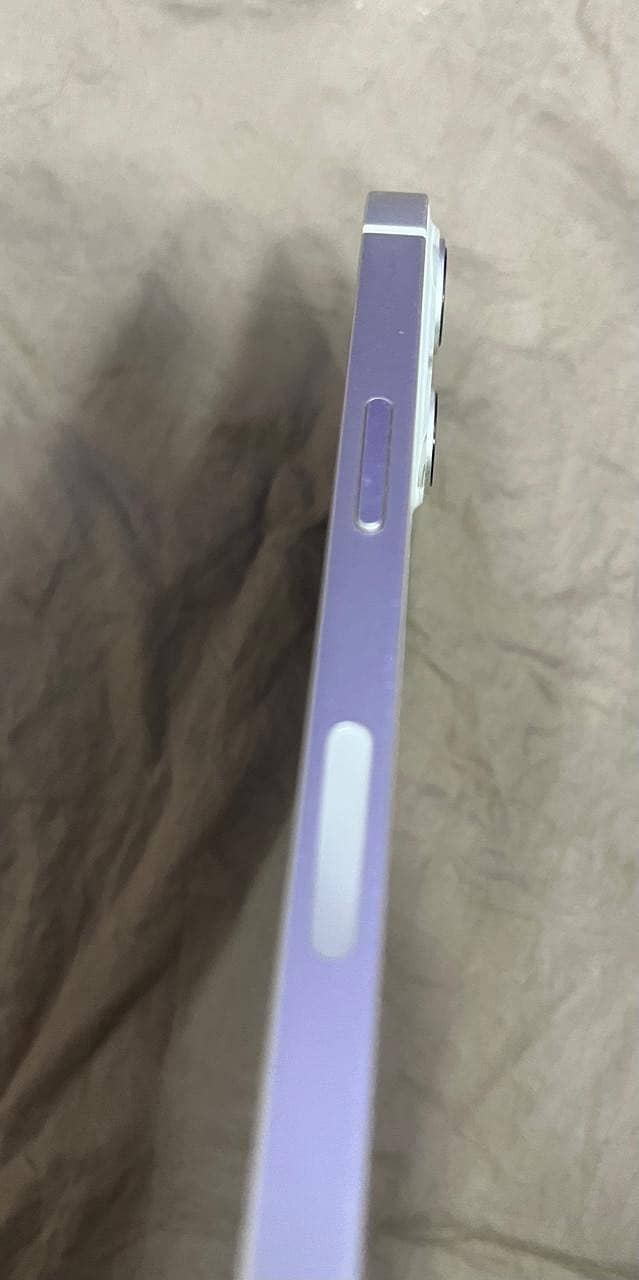 Apple iPhone 13 4