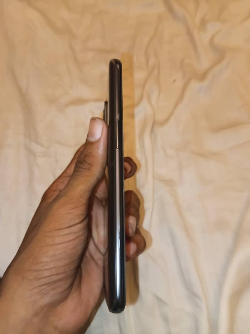 One Plus 9 5g 2