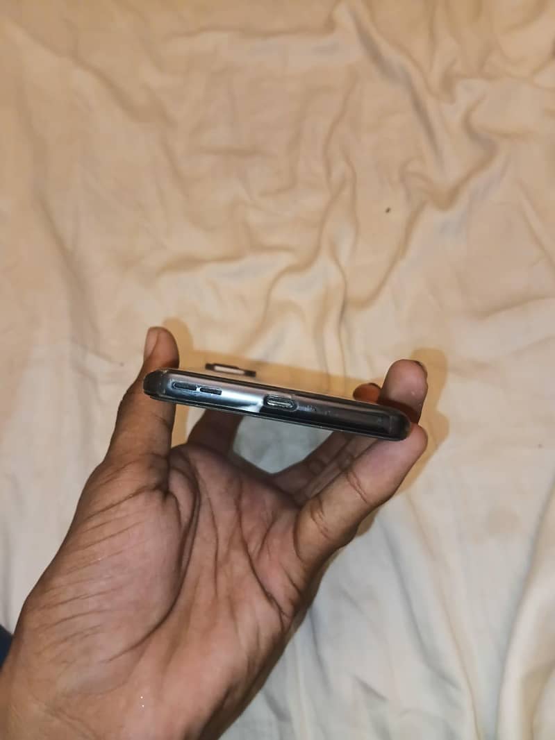 One Plus 9 5g 3