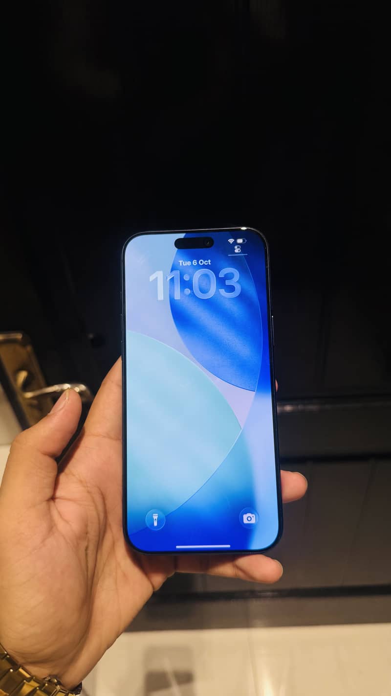 Apple iPhone 17 Pro Max 1