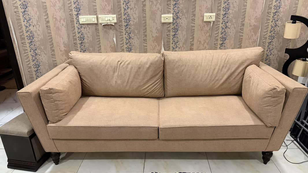 3 seater sofa 0