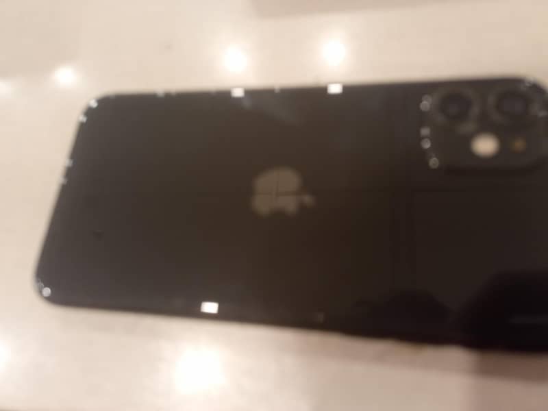 Apple iPhone 11 3