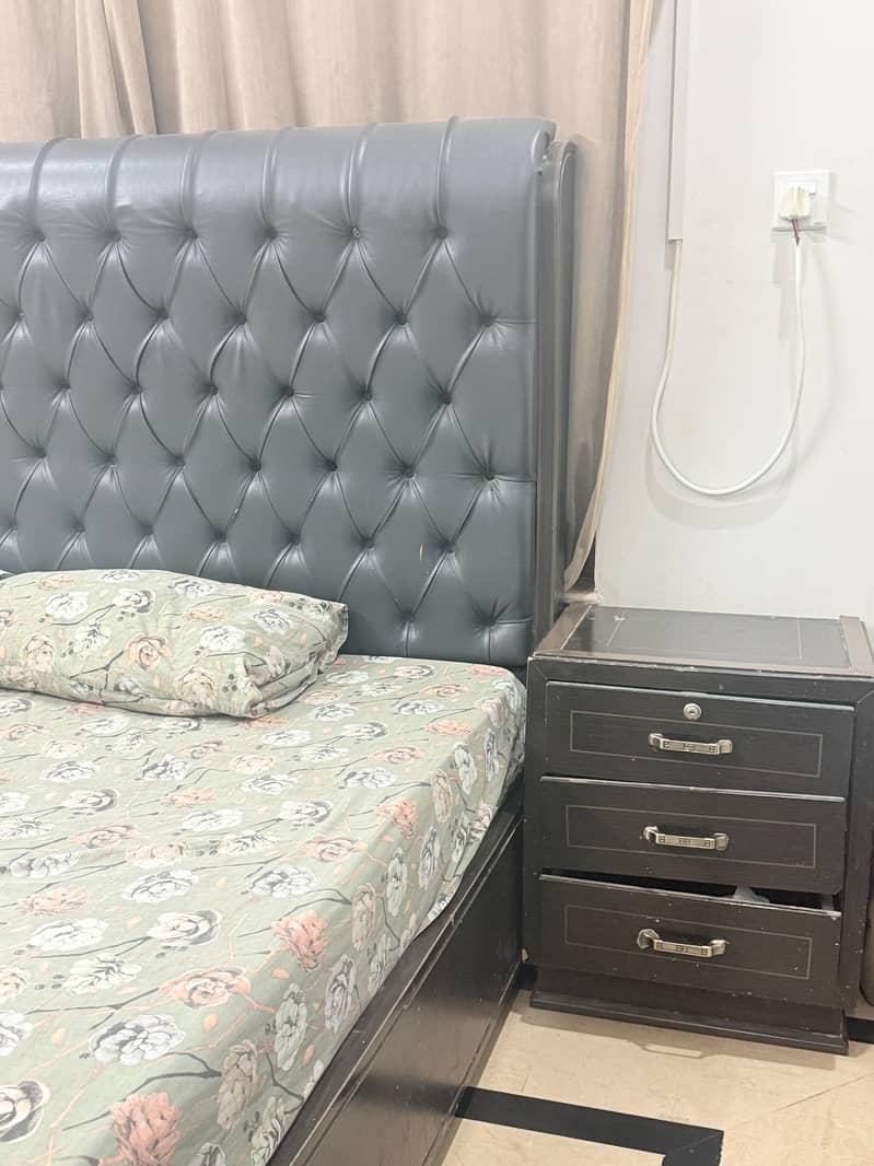 leather bed set 3