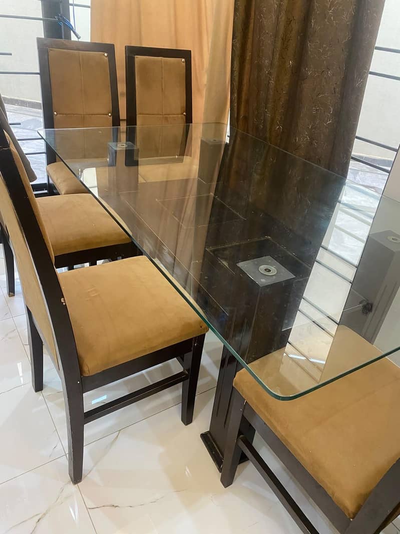 Dining table with chairs 1
