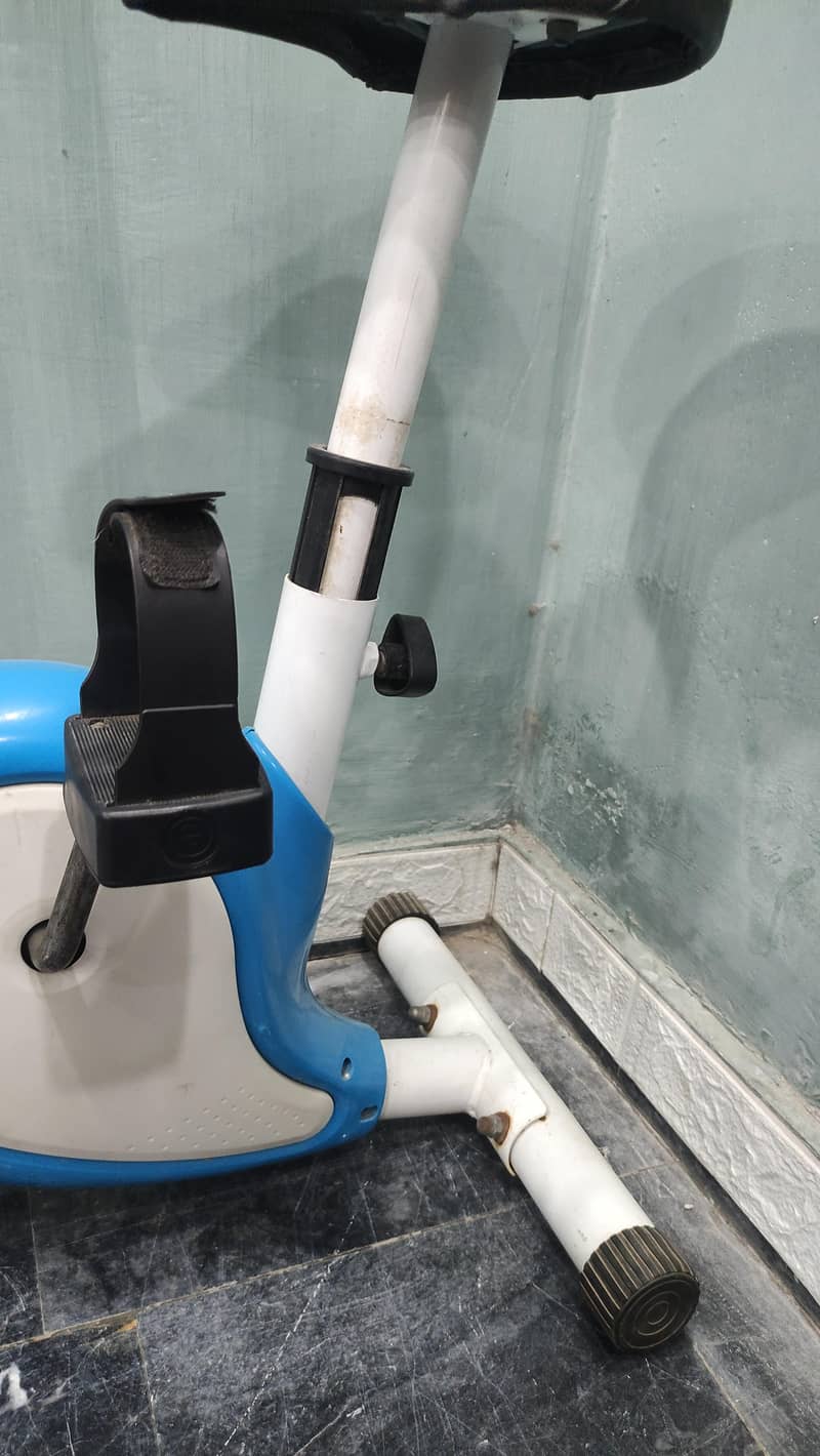 Exercise Pedal Cycle 0