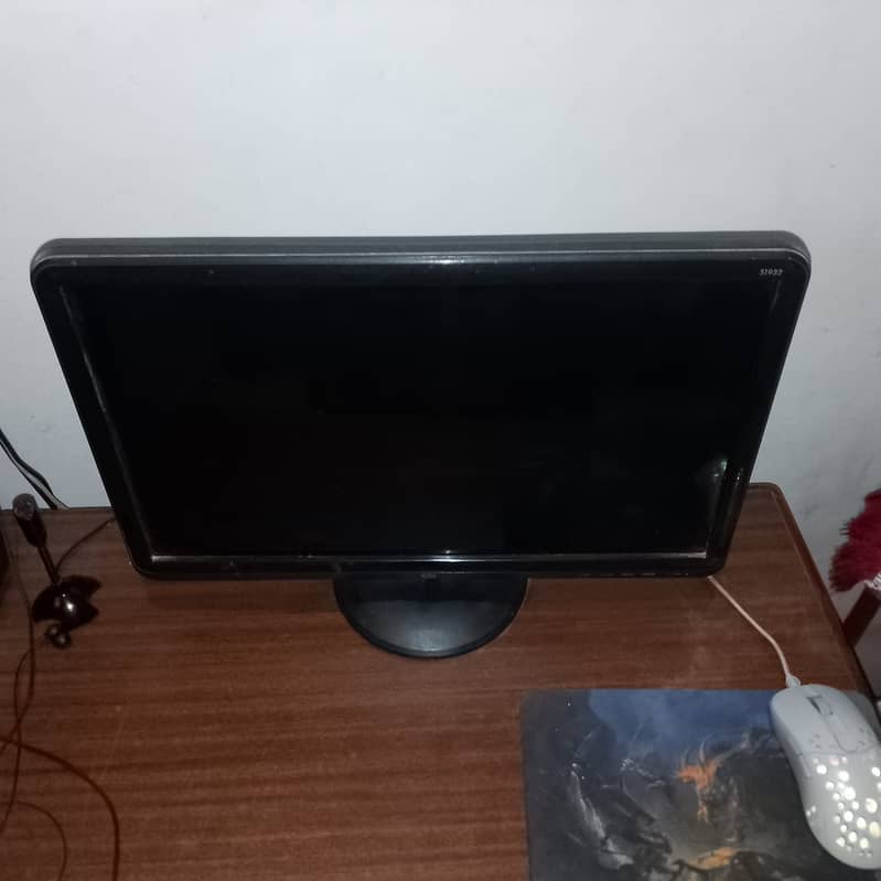 HP S1932 20 Inch
