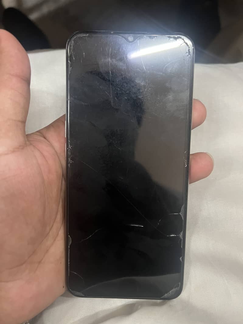 OPPO A16 0