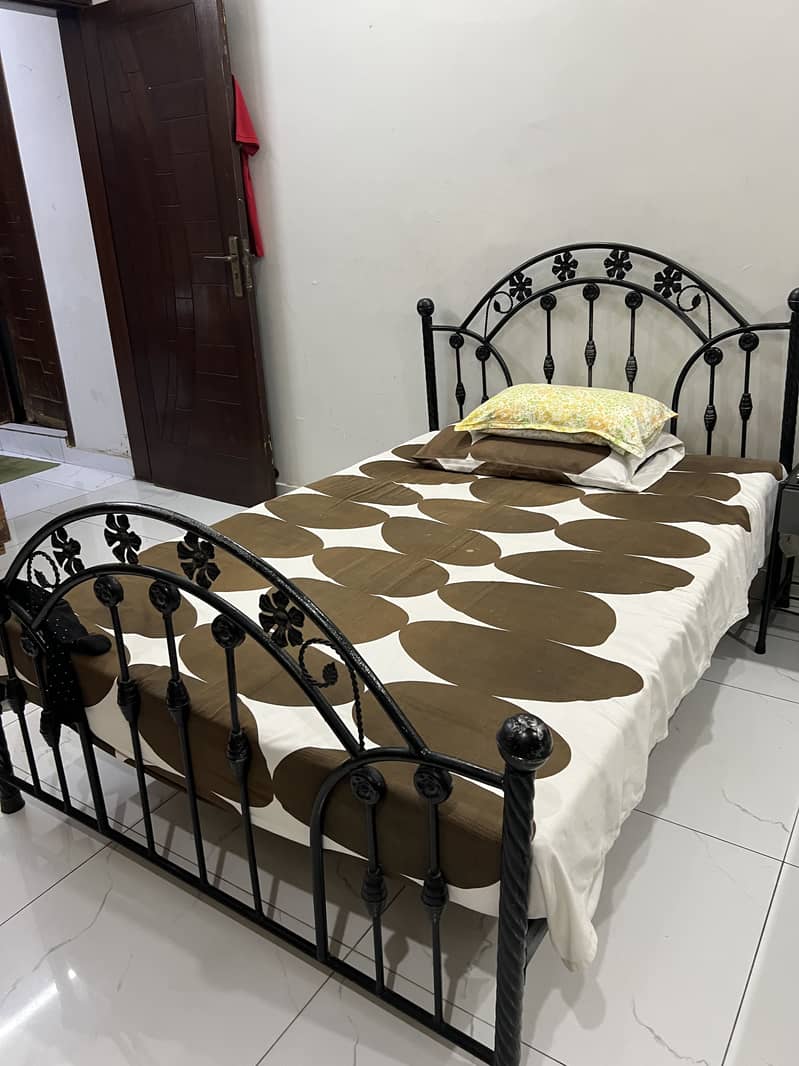 Double bed 3