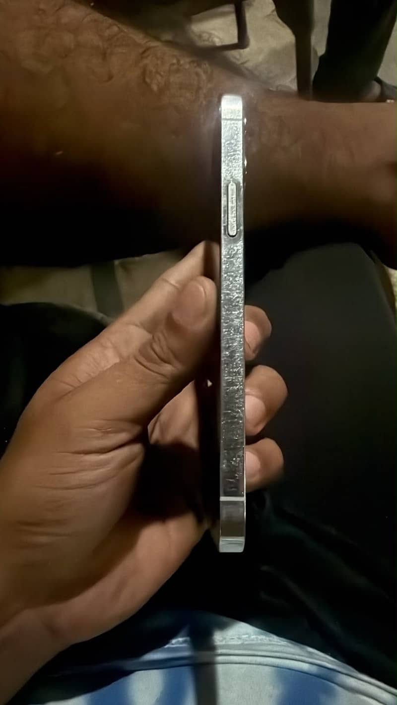 Apple iPhone 12 Pro 6
