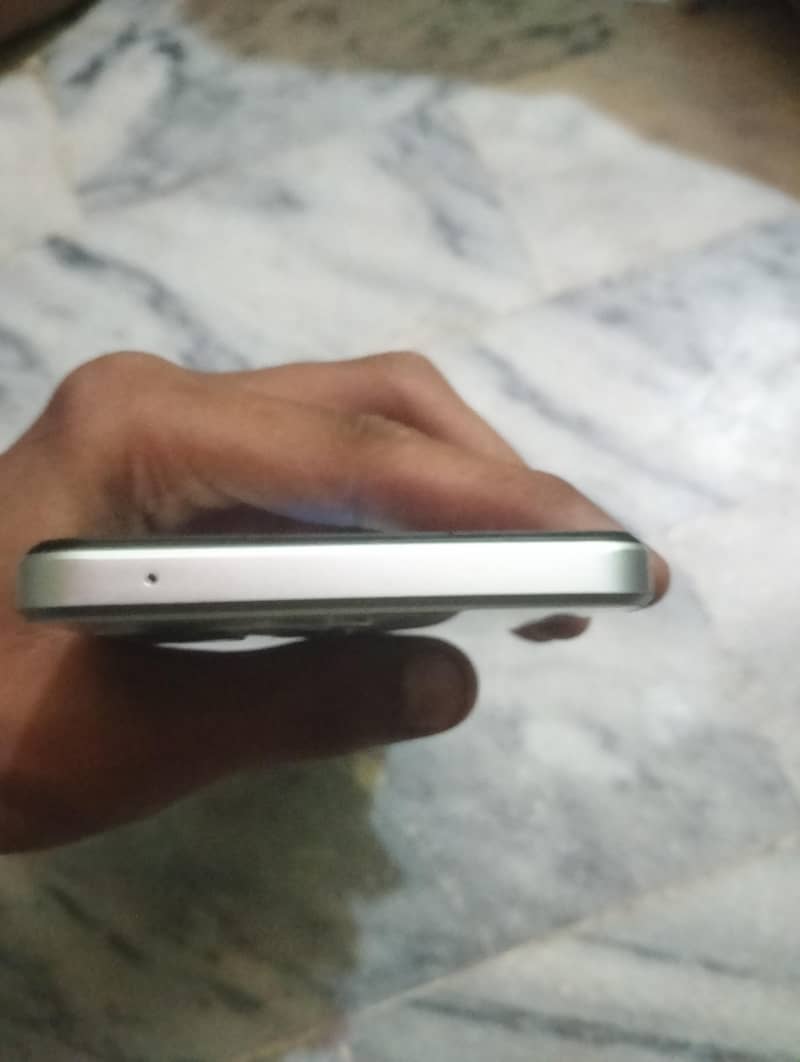 Dcode Bold 3 0