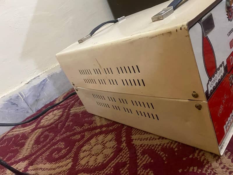 Stabilizer 12000W 2