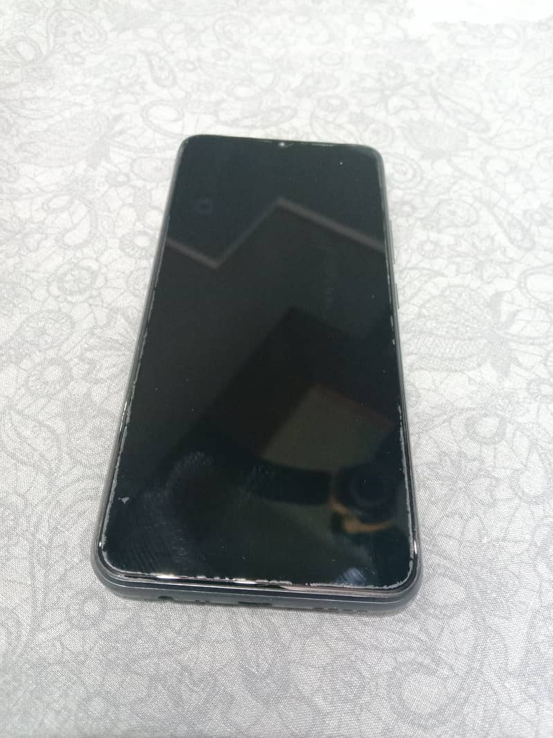 Realme C11 0