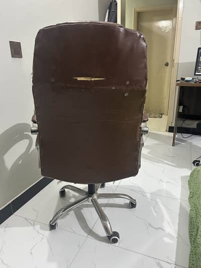 Office boss chair for sale