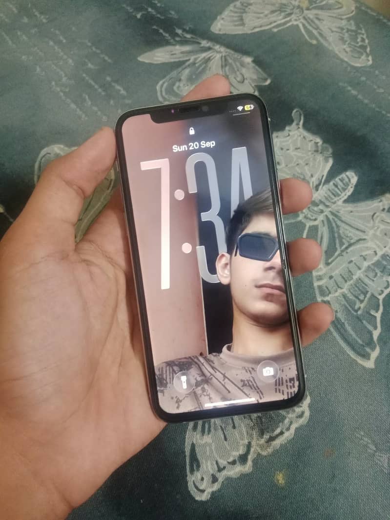 Apple iPhone 11 Pro 7