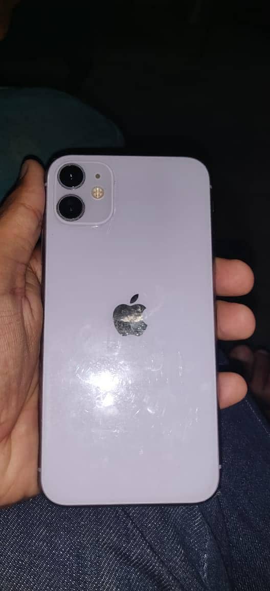 Apple iPhone 11 0