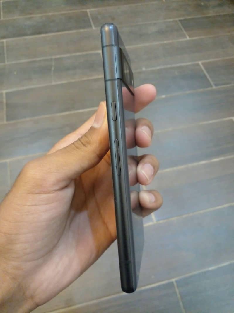 Google Pixel 7a 3