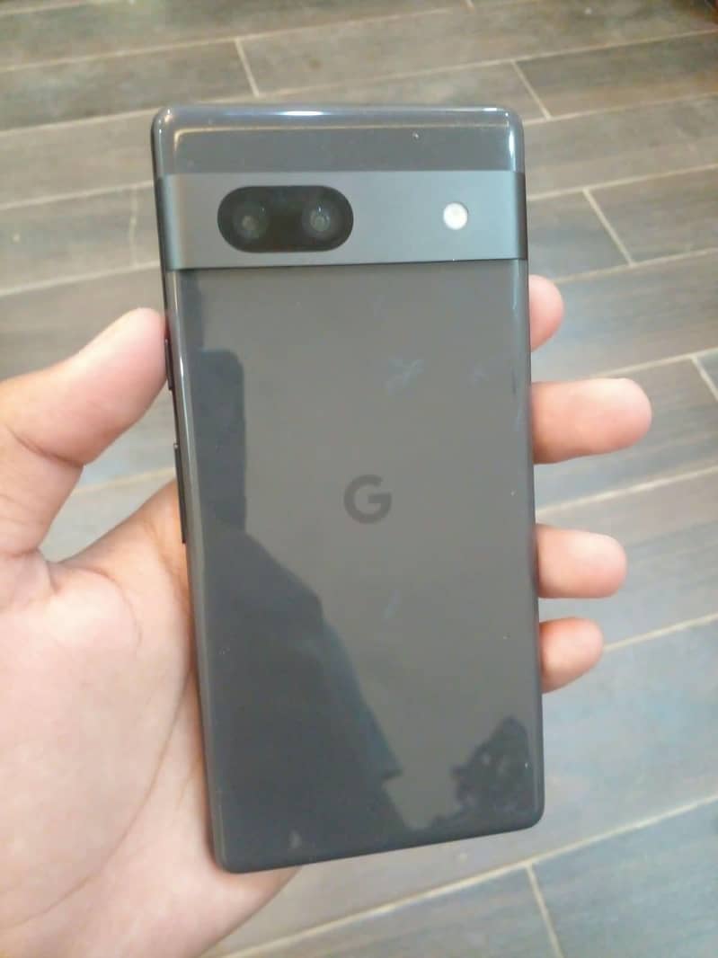 Google Pixel 7a 5