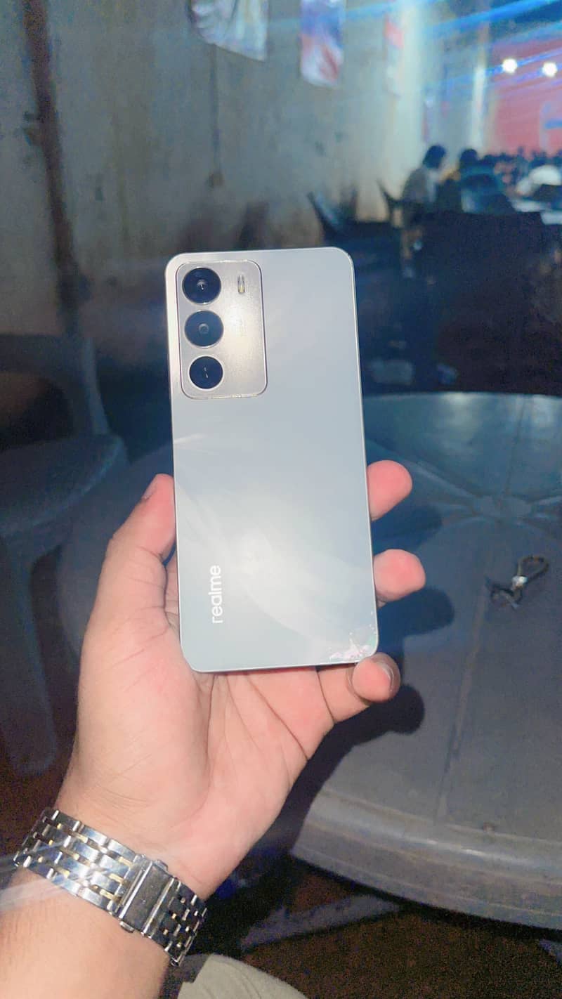 Realme C71 0