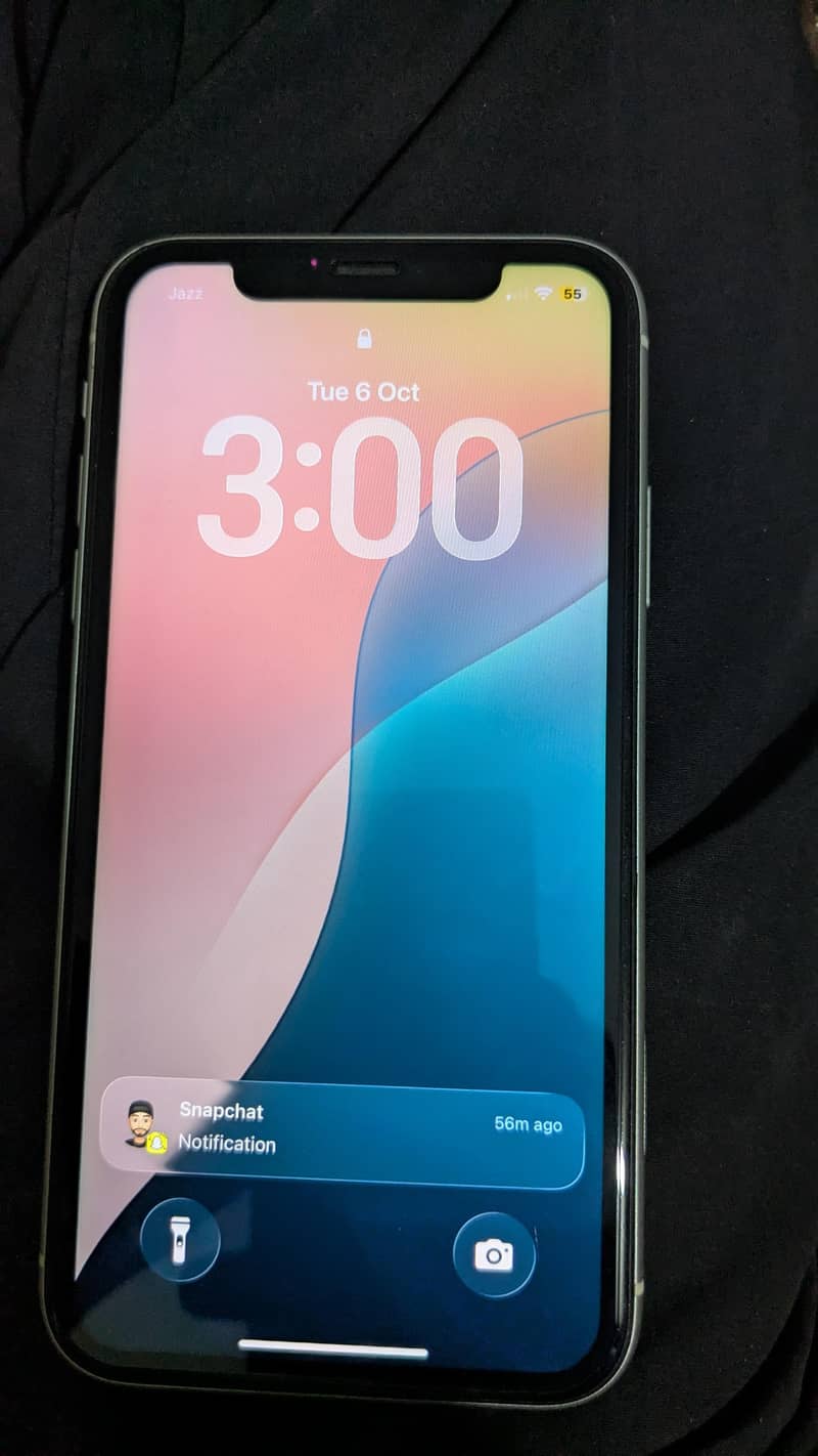 Apple iPhone 11 3