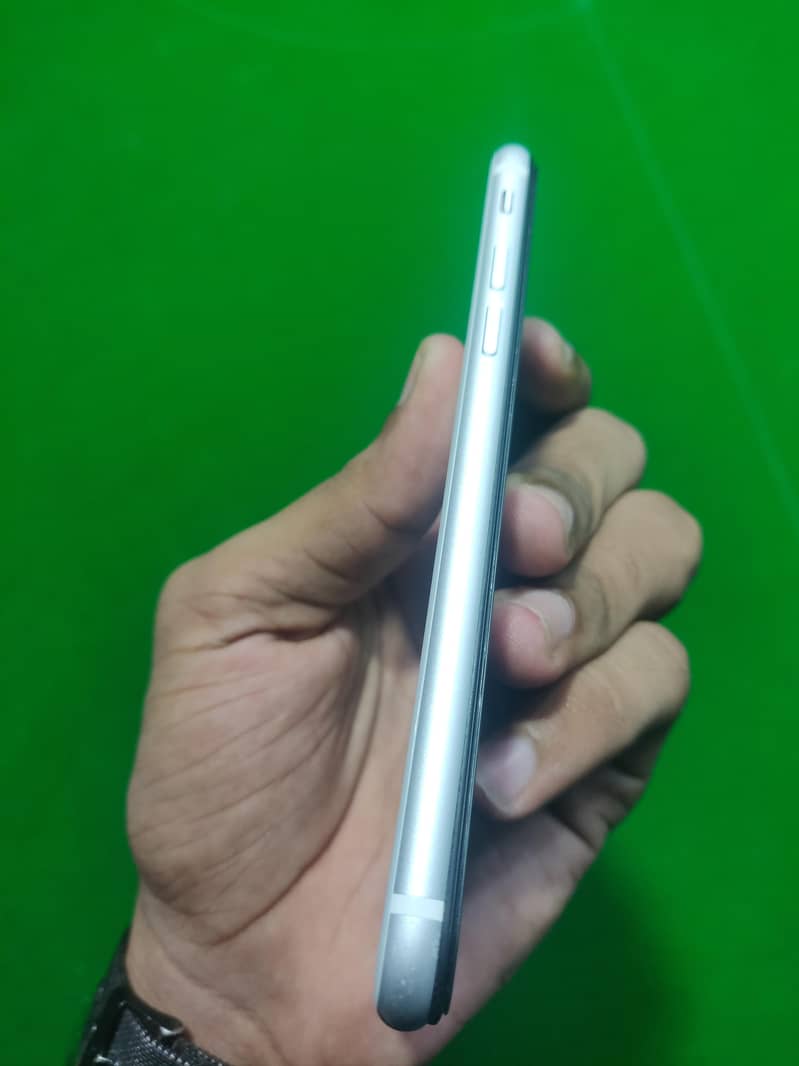 Apple iPhone SE 2