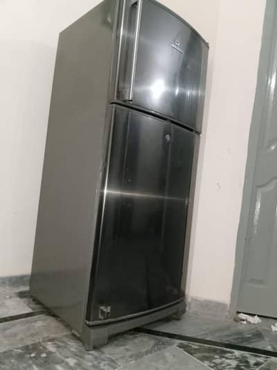 Dawlance fridge