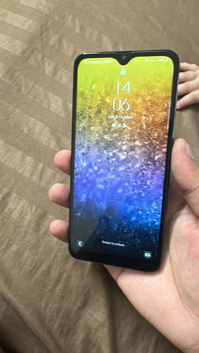 Samsung Mobile A20