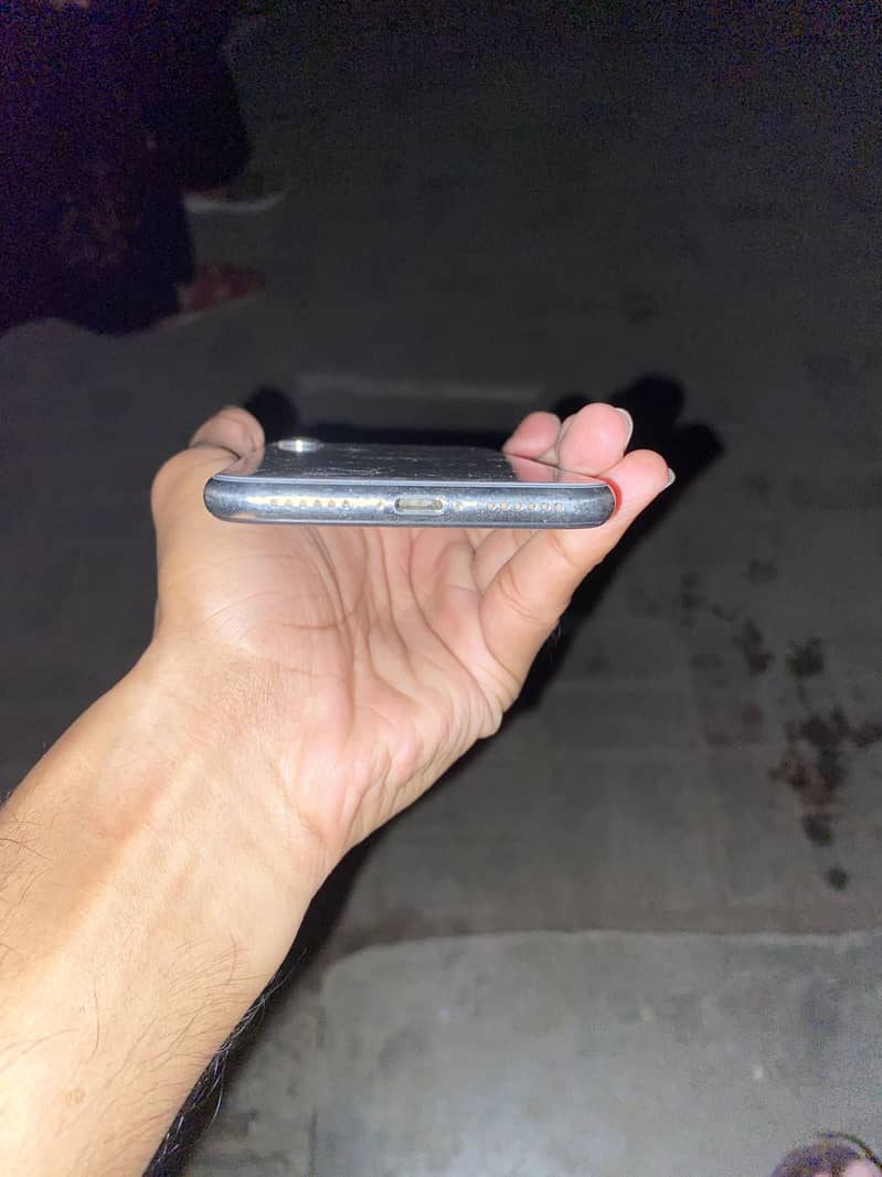 Apple iPhone X 1