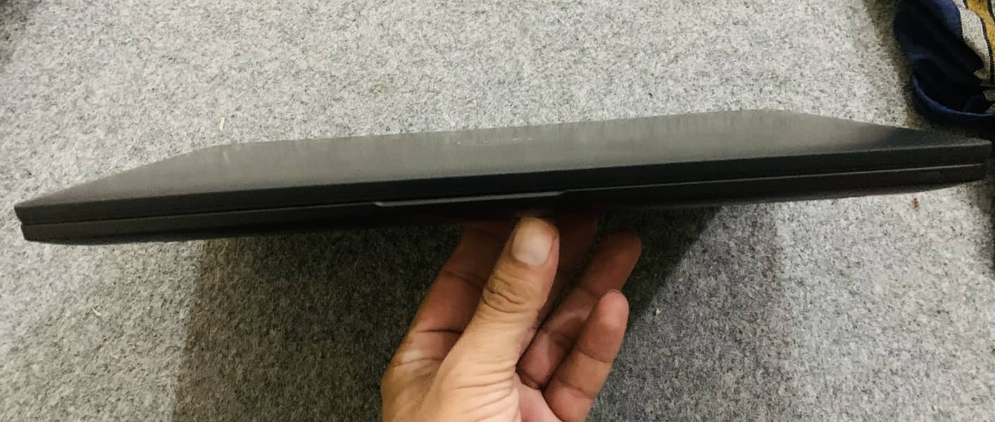 INTEL CORE I 7 8th Gen 5