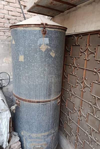 Large Wheat Storage Tank drum - 16 man Capacity gandum