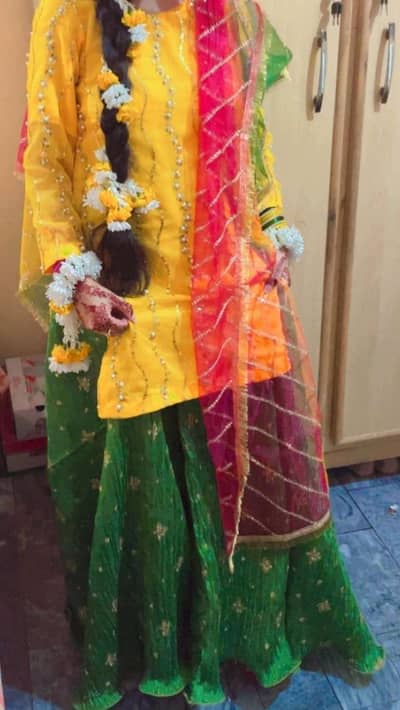fancy  Mehandi dress